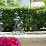 Wohnen Am Fusse Der Burg Apartament *