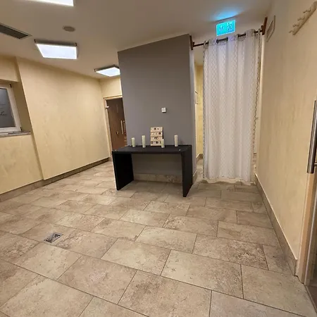 Wohnen Am Fusse Der Burg Apartmán *