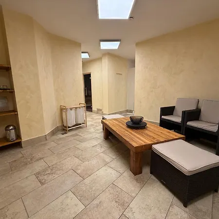 Wohnen Am Fusse Der Burg Apartamento
