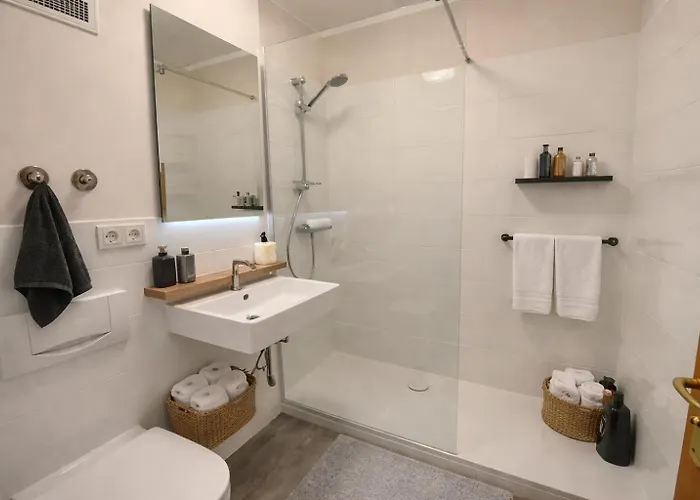 Wohnen Am Fusse Der Burg Appartement
